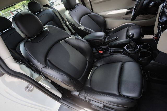 2016 MINI Hardtop 2 Door Cooper