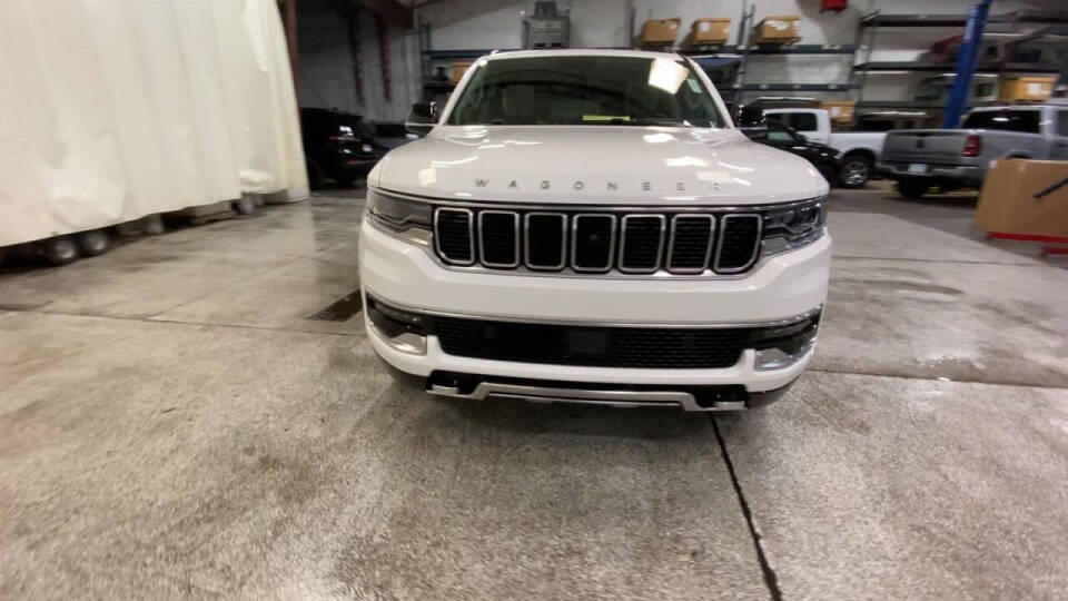 2023 Jeep Wagoneer for sale at Victoria Auto Sales in Victoria, MN