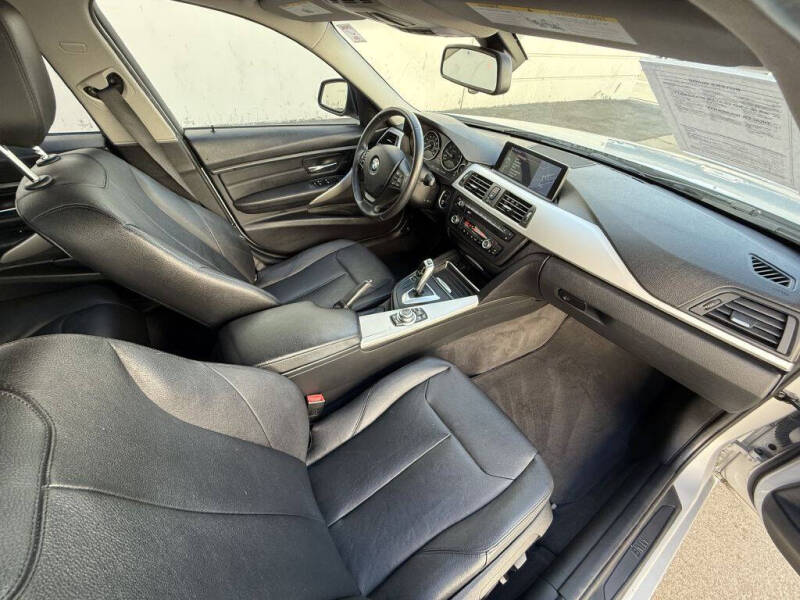 2013 BMW 3 Series 328i