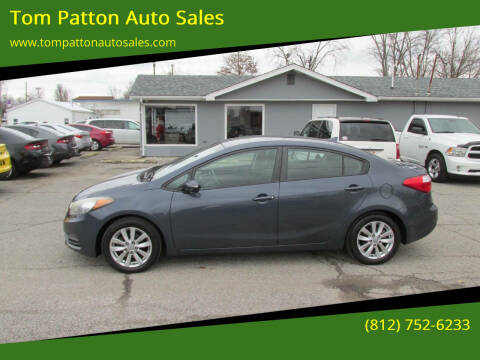 2015 Kia Forte for sale at Tom Patton Auto Sales in Scottsburg IN