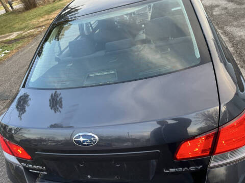 2013 Subaru Legacy 2.5i Premium