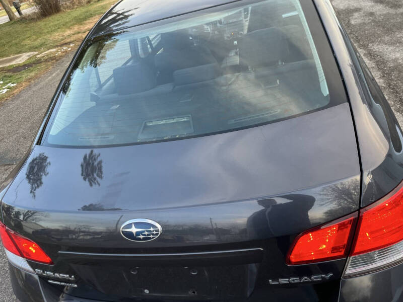 2013 Subaru Legacy 2.5i Premium