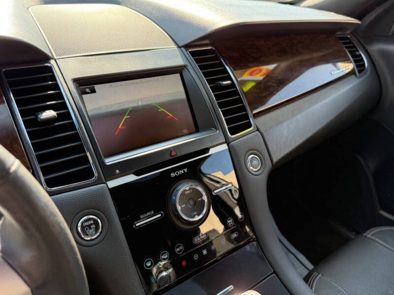 2014 Ford Taurus Limited