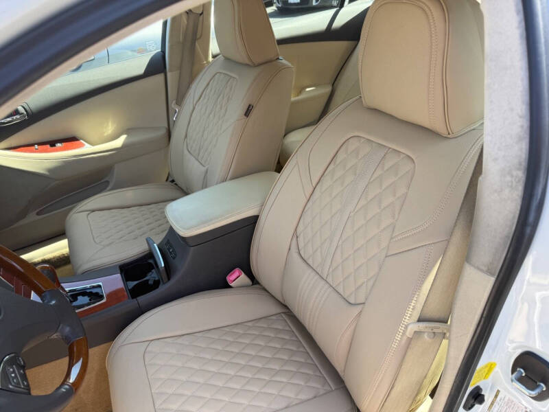 2011 Lexus ES 350