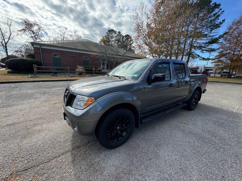 Nissan Frontier's photo