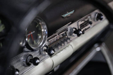 1956 Ford Thunderbird