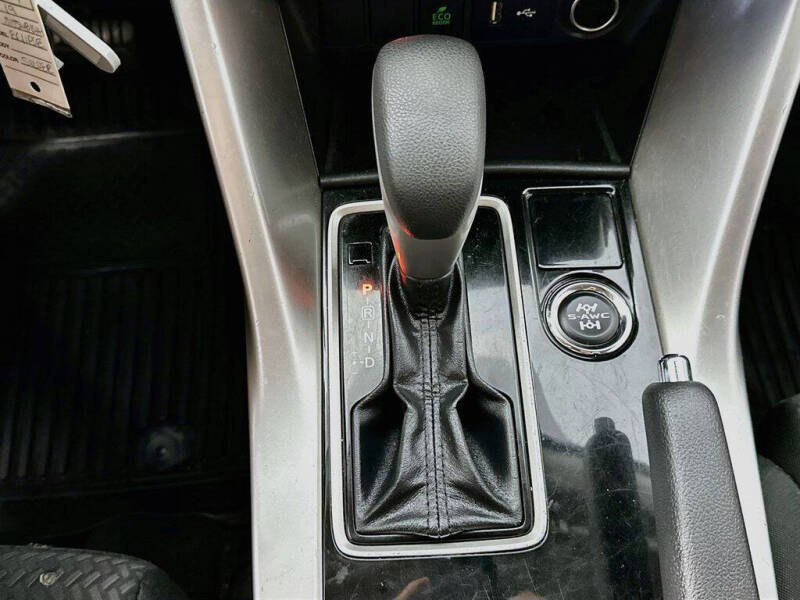2019 Mitsubishi Eclipse Cross ES