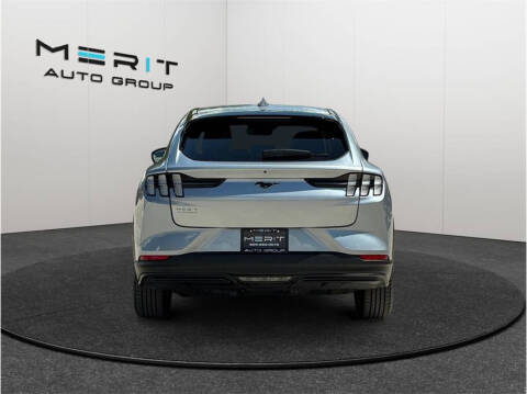 2022 Ford Mustang Mach-E Select