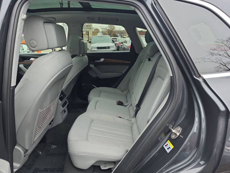 2021 Audi Q5 quattro Premium Plus 45 TFSI