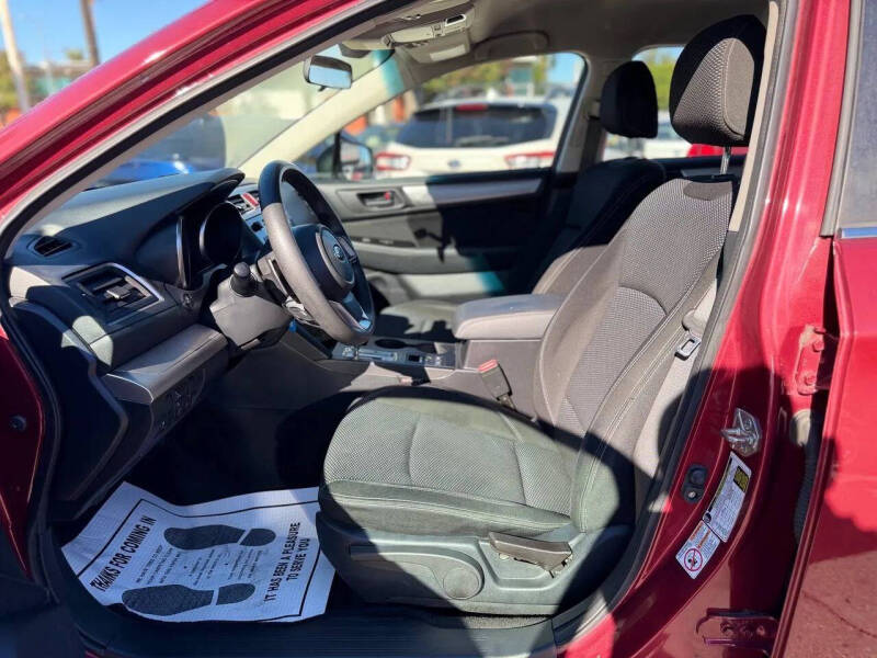 2019 Subaru Outback 2.5i