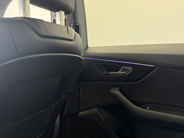 2023 Audi Q8 quattro Premium Plus 55 TFSI