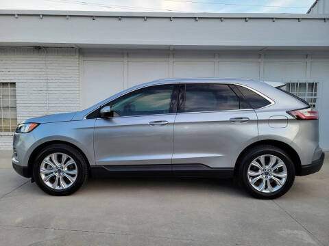 2020 Ford Edge Titanium