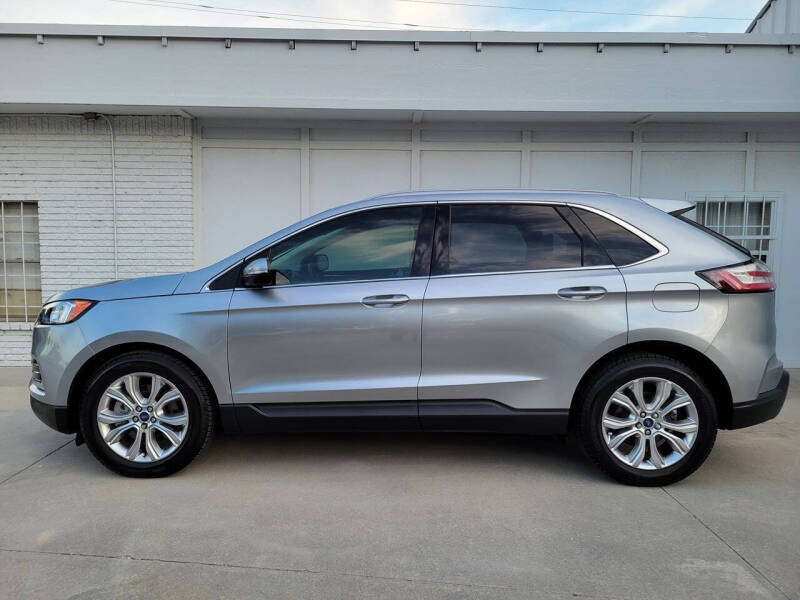 2020 Ford Edge Titanium