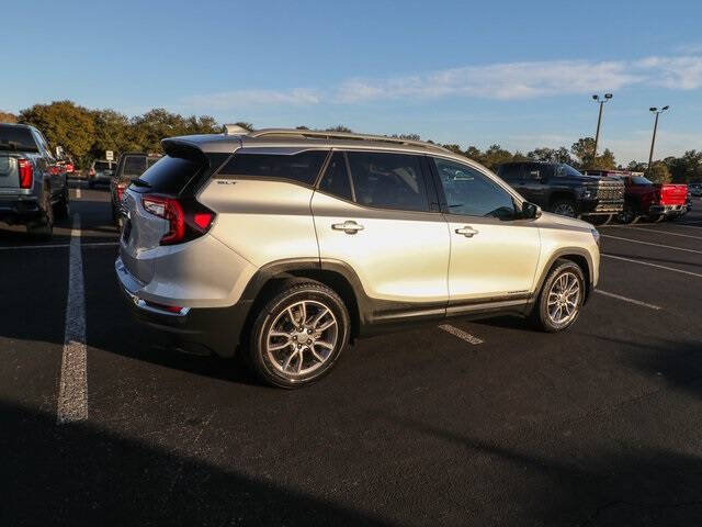 2022 GMC Terrain SLT