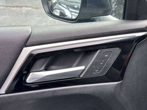 2024 Mitsubishi Outlander SEL