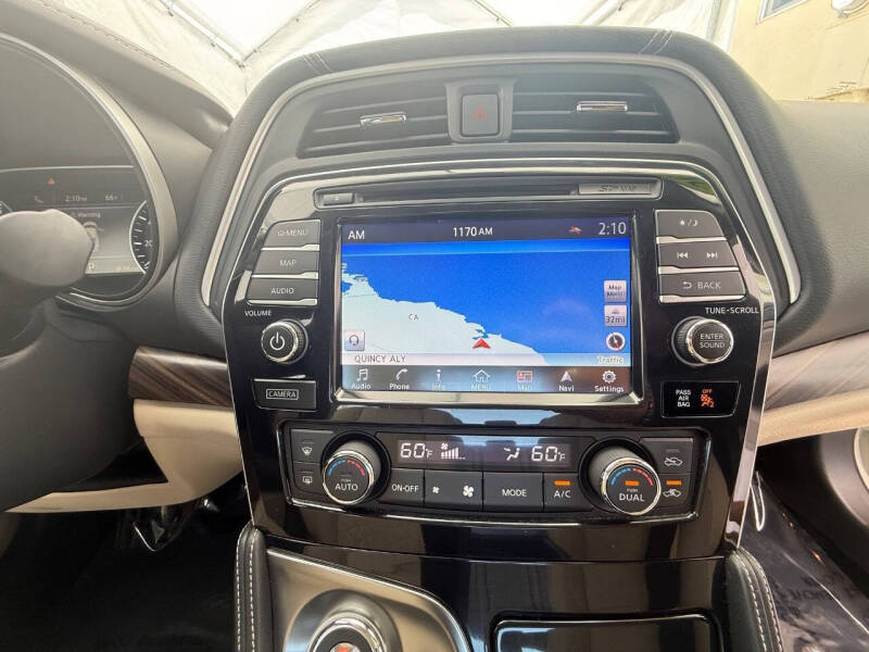 2017 Nissan Maxima Platinum