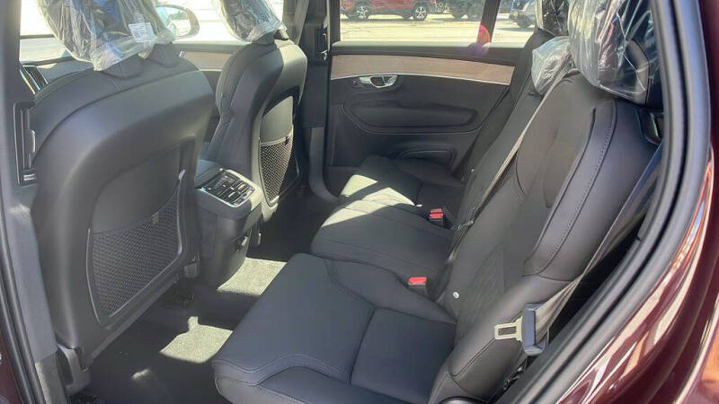 2026 Volvo XC90 B5 Core