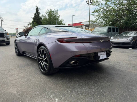 2017 Aston Martin DB11