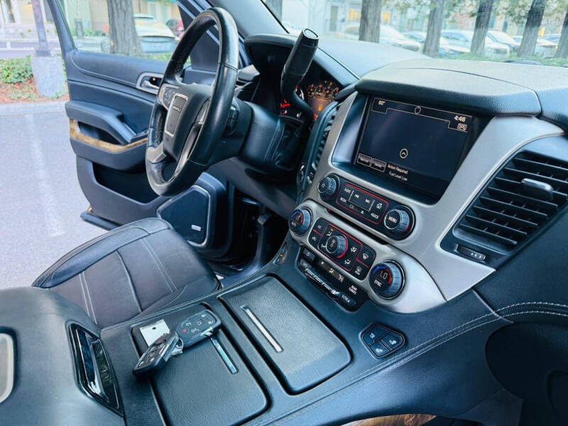 2016 GMC Yukon Denali