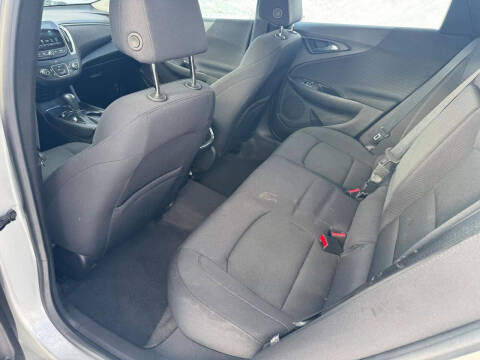 2017 Chevrolet Malibu LT