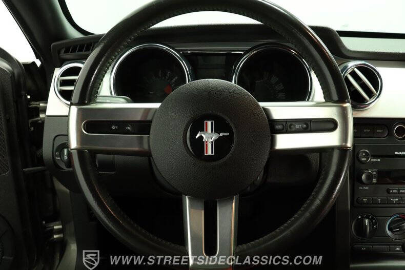 2005 Ford Mustang