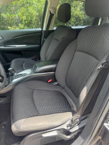 2012 Dodge Journey SE