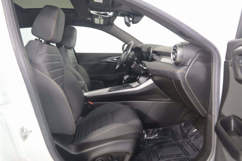 2024 Alfa Romeo Tonale Hybrid Ti