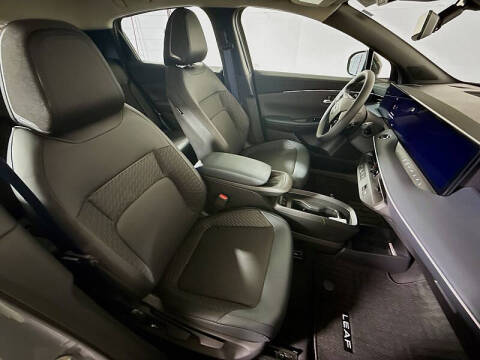2026 Nissan LEAF Platinum+