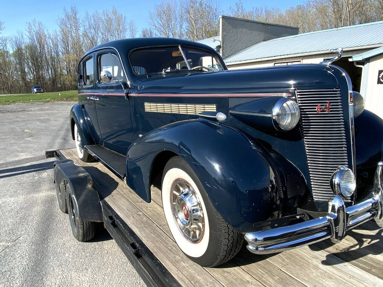 1937 Buick Special Sedan 31