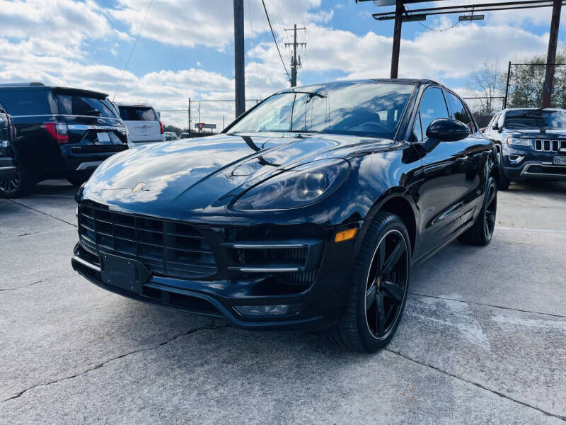 2015 Porsche Macan Turbo