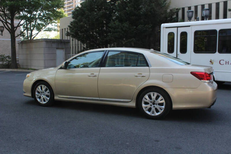 2011 Toyota Avalon