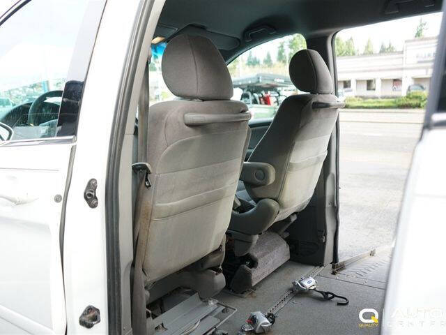 2010 Honda Odyssey EX w/DVD