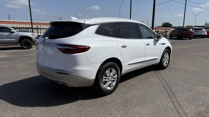 2020 Buick Enclave Essence