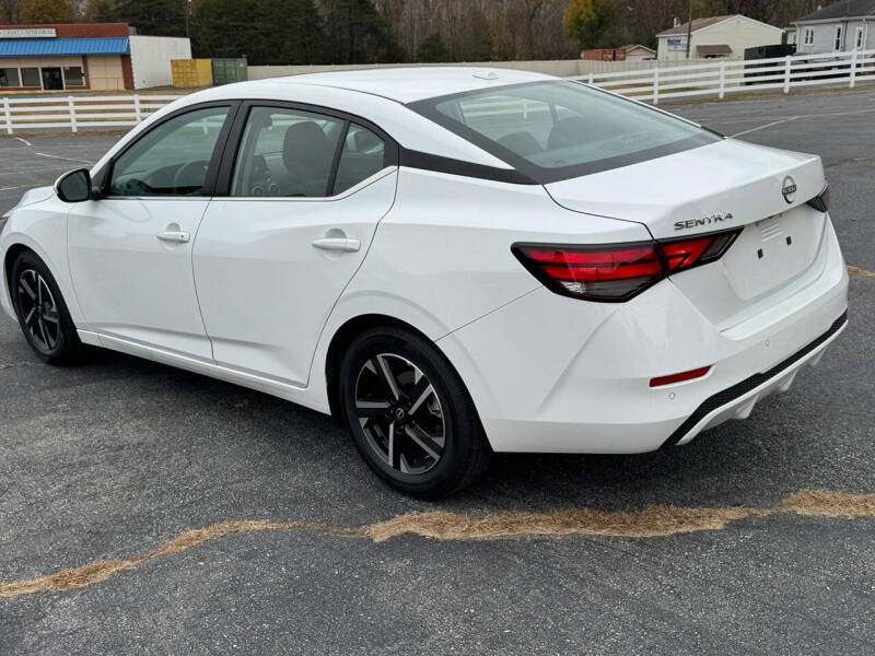 2025 Nissan Sentra SV