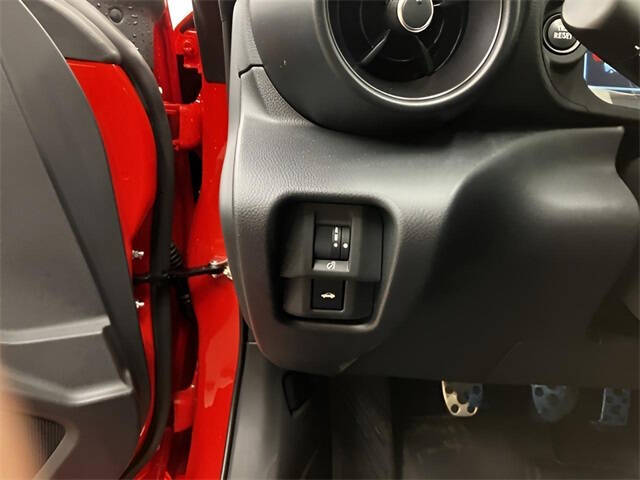 2025 Toyota GR86 Premium