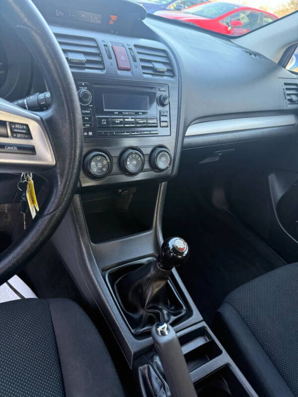 2014 Subaru Impreza 2.0i Premium