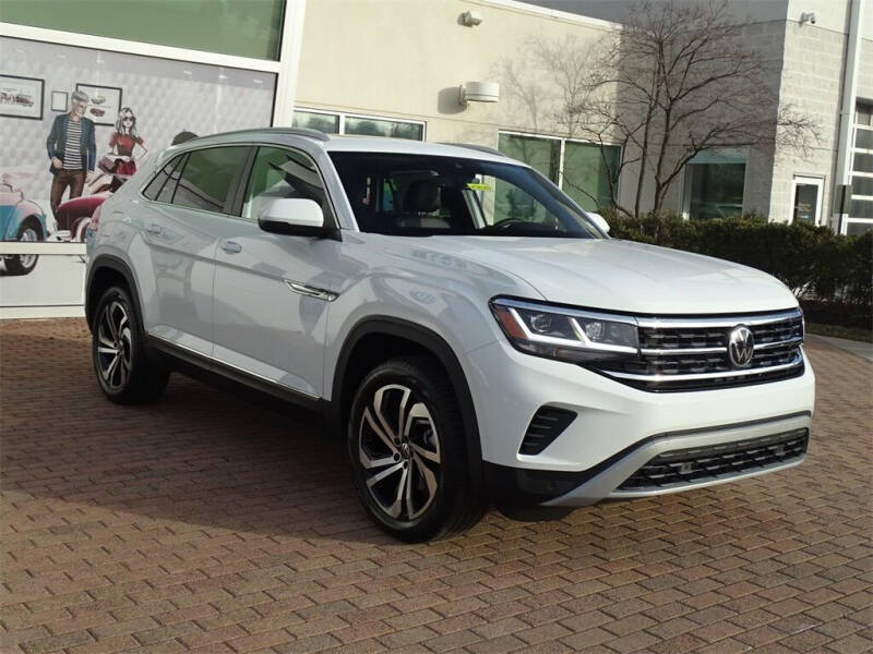 2022 Volkswagen Atlas Cross Sport 2.0T SEL 4Motion