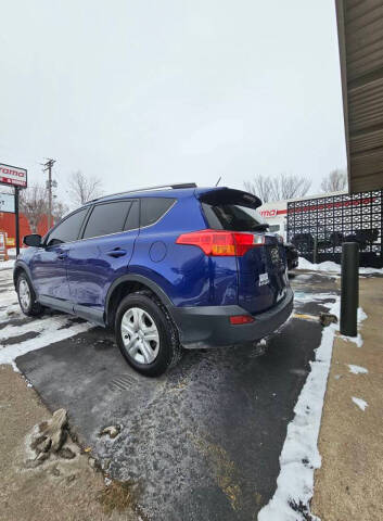 2014 Toyota RAV4 LE