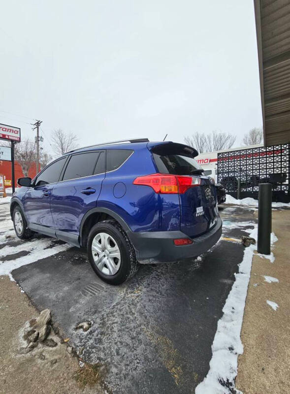 2014 Toyota RAV4 LE