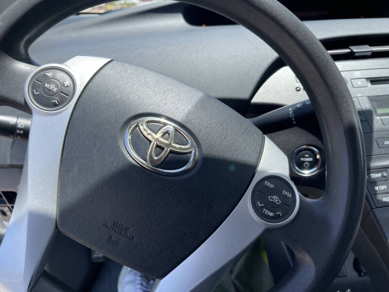 2010 Toyota Prius II