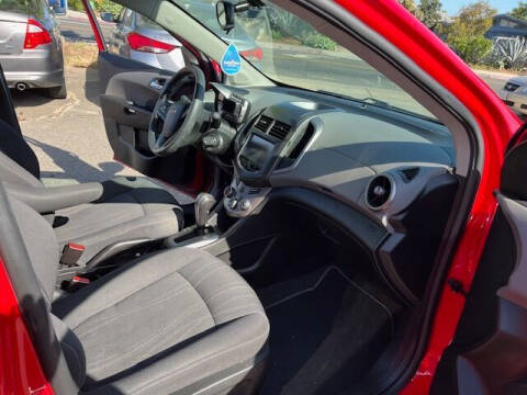 2016 Chevrolet Sonic LT Auto