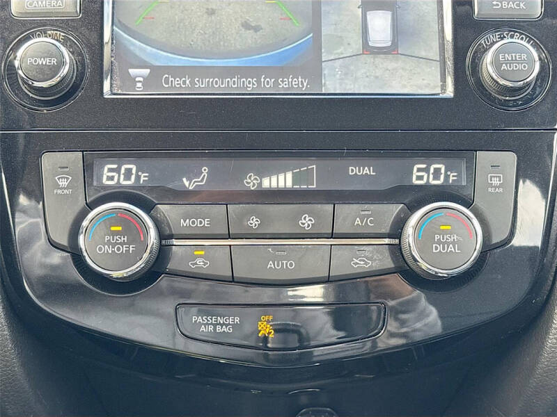 2017 Nissan Rogue Sport SL