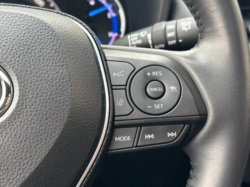 2020 Toyota RAV4 Hybrid XSE