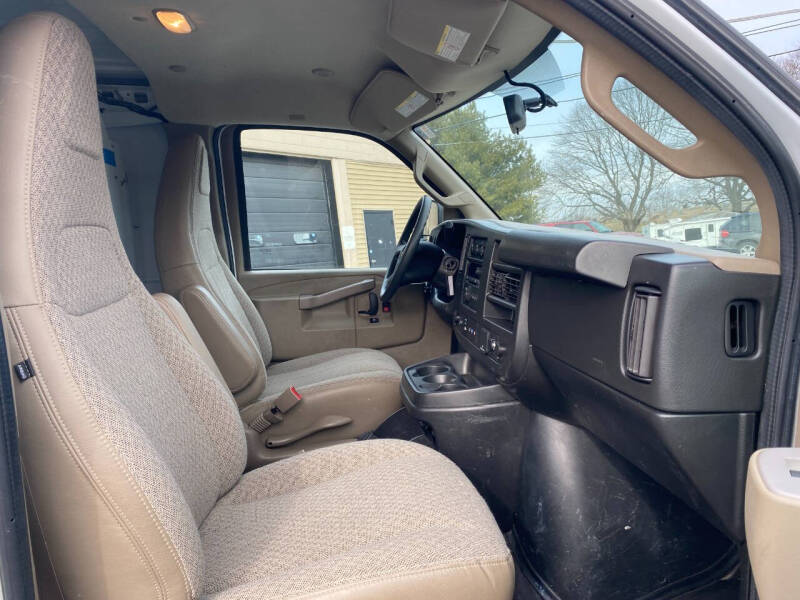 2019 Chevrolet Express 2500