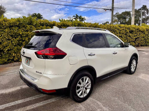 2018 Nissan Rogue SV