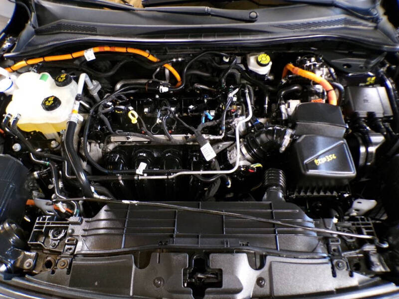 2021 Ford Escape Hybrid SE