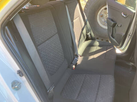 2018 Kia Rio 5-Door LX