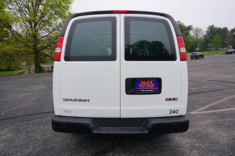 2023 GMC Savana 2500