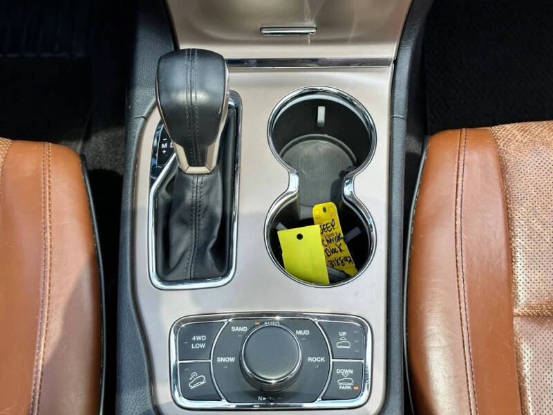 2016 Jeep Grand Cherokee Summit