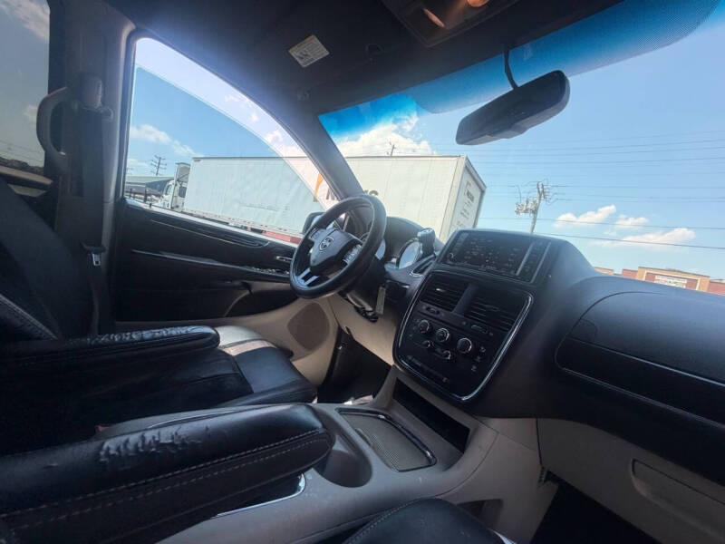 2017 Dodge Grand Caravan SXT
